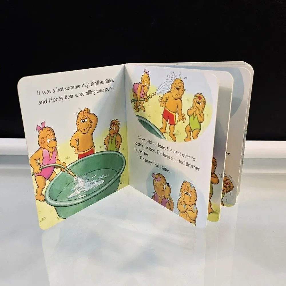 2 Board Books How Do Dinosaurs Play with Their Friends/The Berenstain Bears